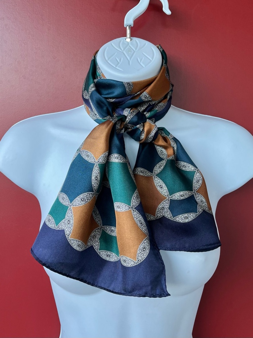 NWT Oscar de la Renta Silk Scarf